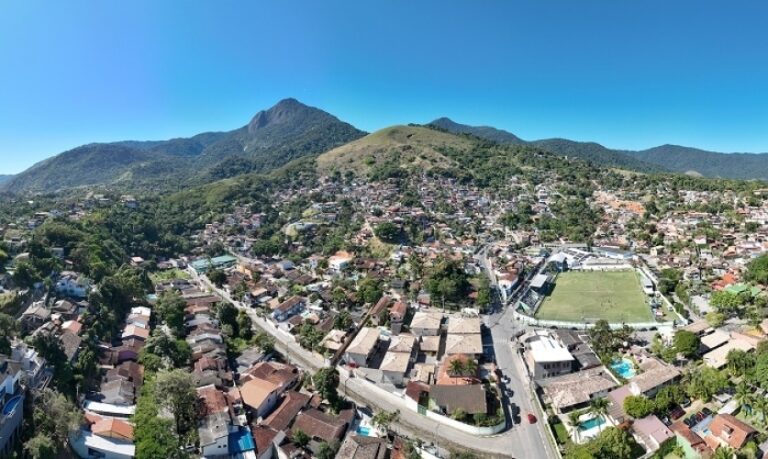 Prefeitura de Ilhabela deixa fornecedores sem pagamento por falta de recursos