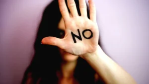 Brasil registra 4,7% de aumento em casos de feminicídio em 2025