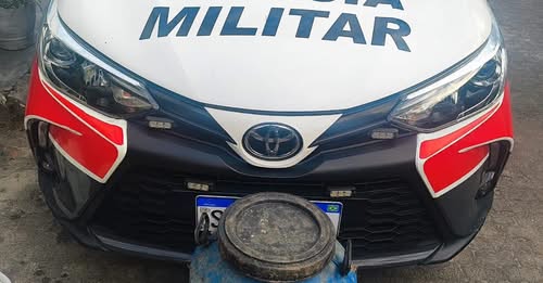 Tonel carregado de drogas encontrado em Ubatuba