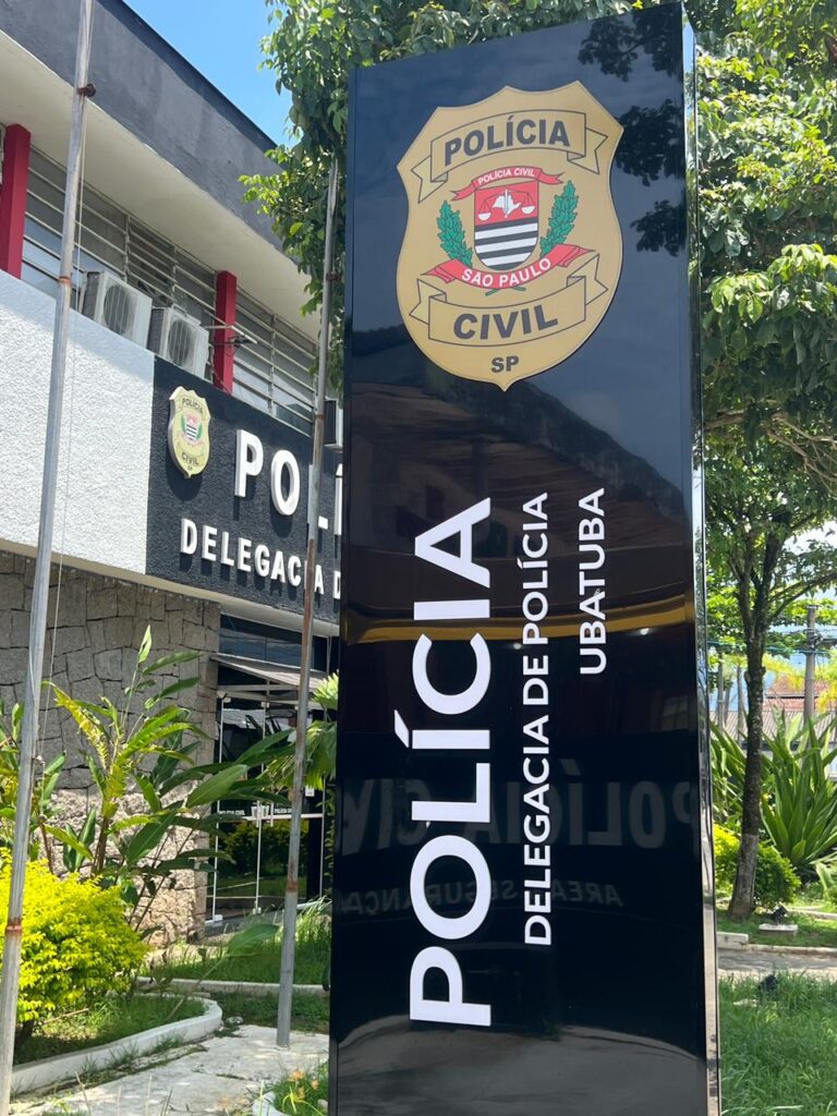 Homem é detido após ameaçar mulheres e invadir residência