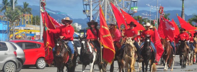 Festa do Divino abre programação em Caraguatatuba