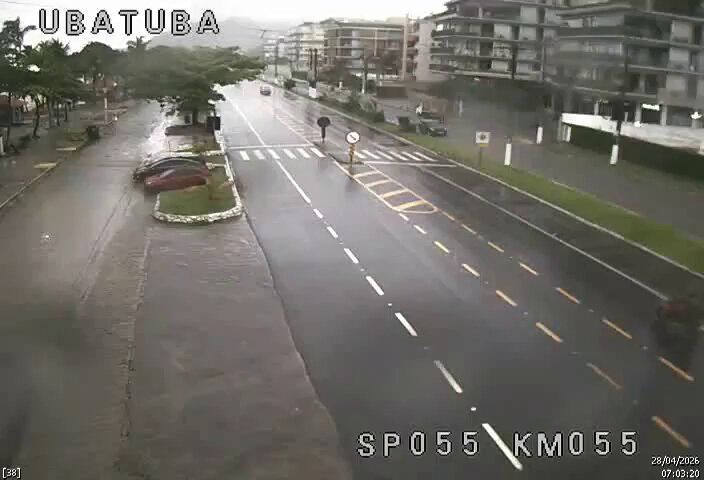Tráfego normal em Ubatuba, mas tempo encoberto