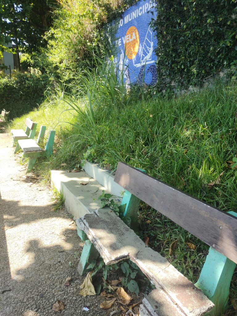 Ilhabela sofre com descaso da prefeitura