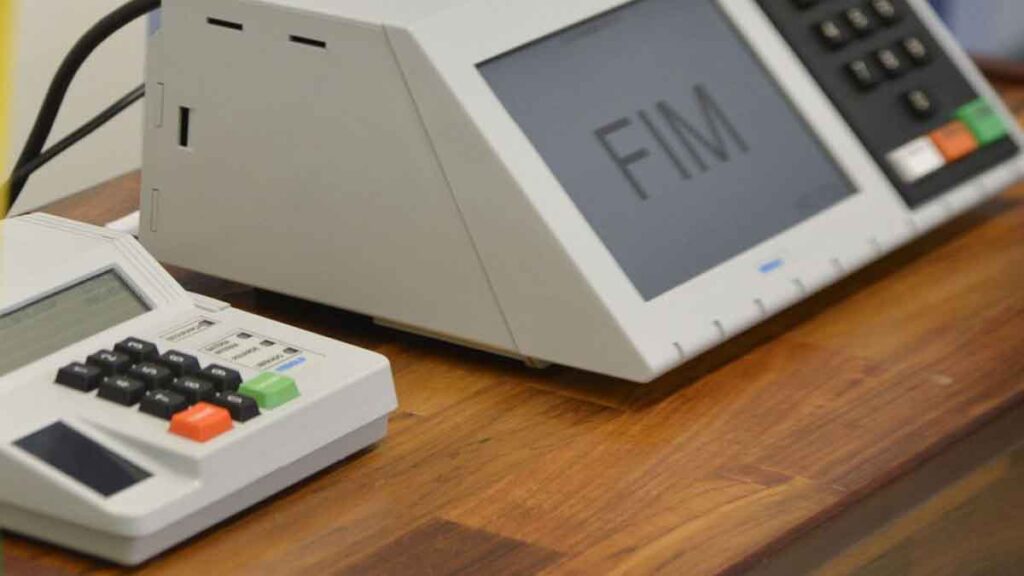 TRE-SP desmente fake news sobre eleições e alerta para golpes no Dia da Mentira