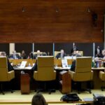 STF preserva penduricalho e salários de procuradores chegam