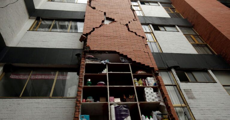 Terremoto de 6,9 interrompe clássico da Série Mundial
