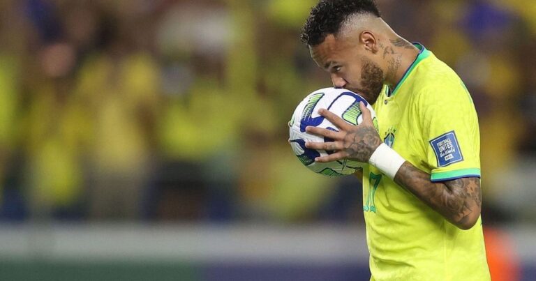 Lesão de Neymar pode afetar início da Copa