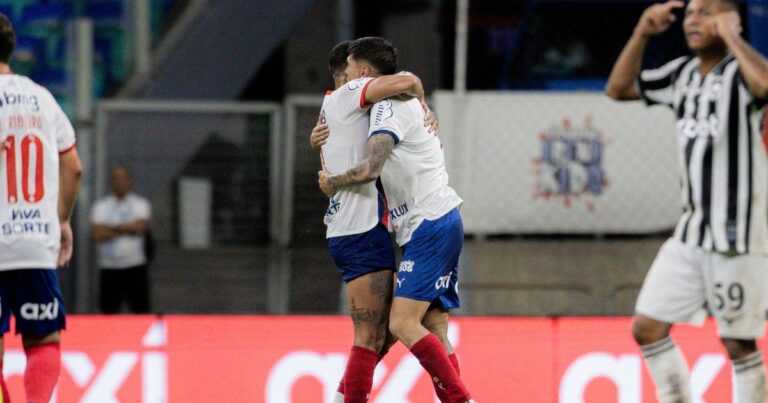 Bahia vence Botafogo e chega ao sexto