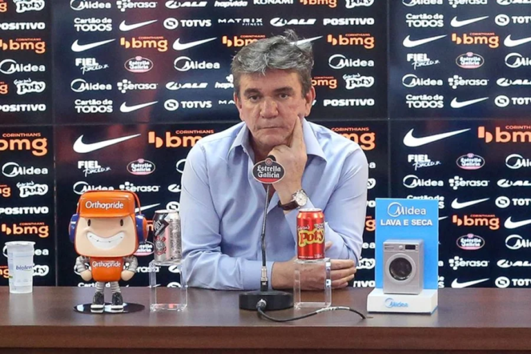 Andrés Sanchez é expulso do Corinthians após votação