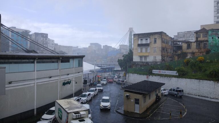 Feriadão de Corpus Christi será de chuva e frio