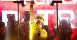 Juiz proíbe candidato de usar camisa da Colômbia