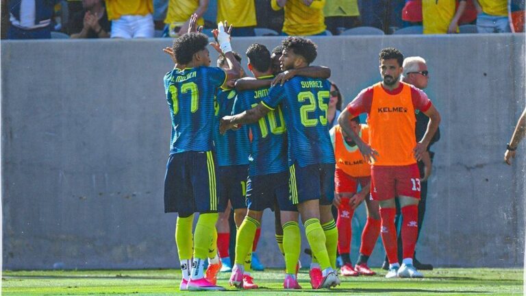 Colômbia vence Jordânia por 2 a 0