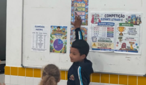 Projeto pedagógico conecta alunos em Caraguatatuba