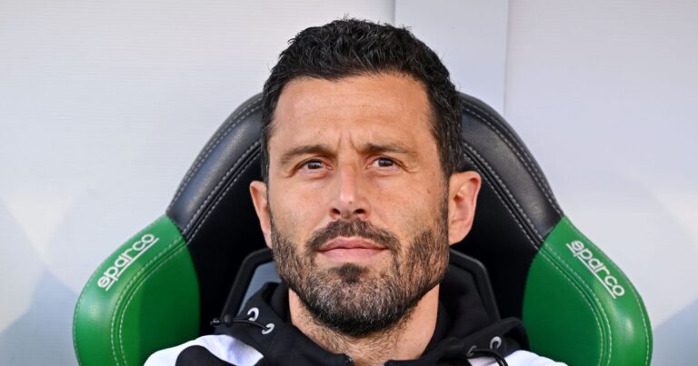Fabio Grosso é anunciado como novo técnico da Fiorentina