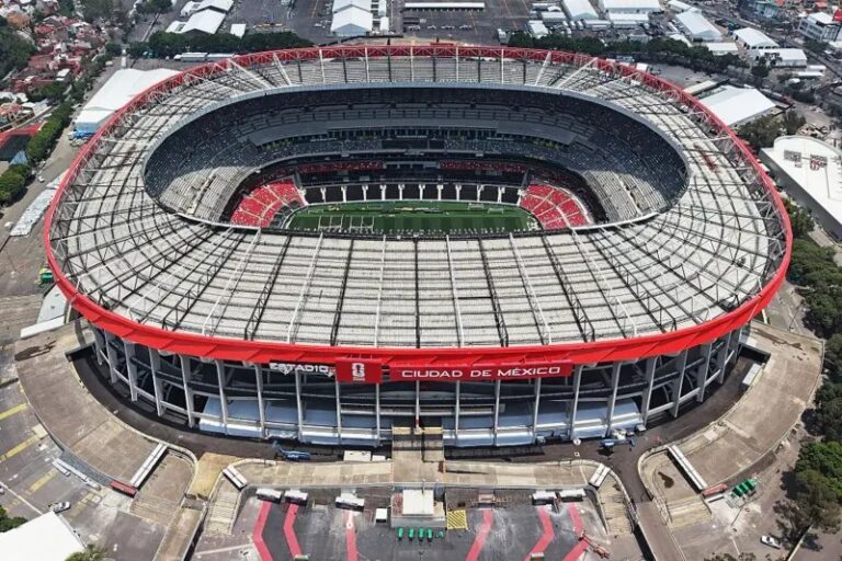 Shakira abre cerimônia da Copa em México