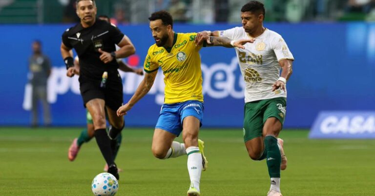 CBF divulga áudio do VAR na partida Palmeiras x
