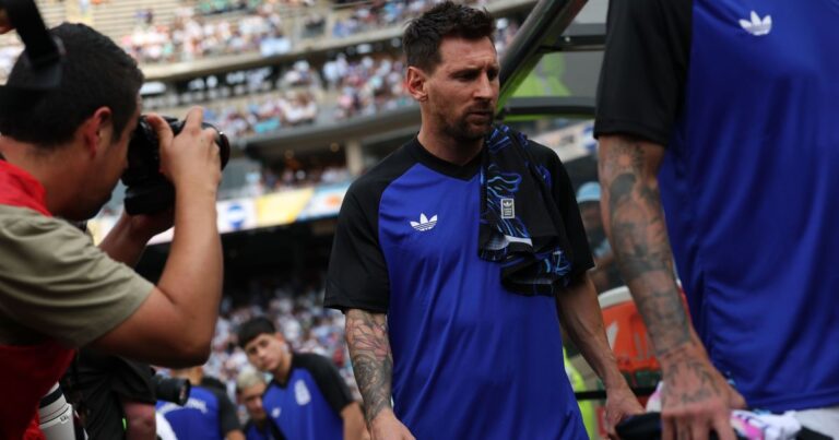 Messi pode jogar amistoso antes da Copa