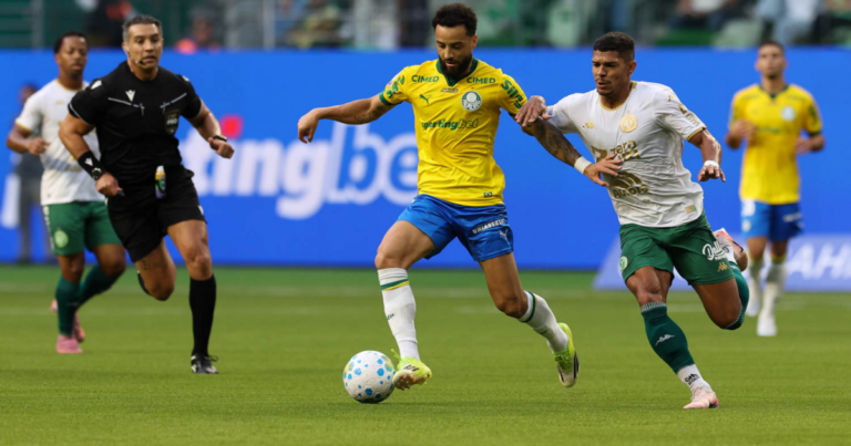 Palmeiras lidera antes pausa da Copa