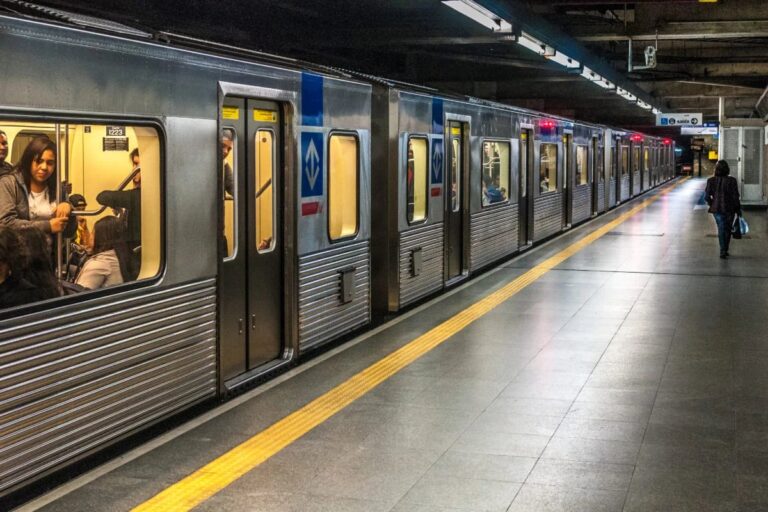 Metrô SP anuncia aviso de placar dos jogos