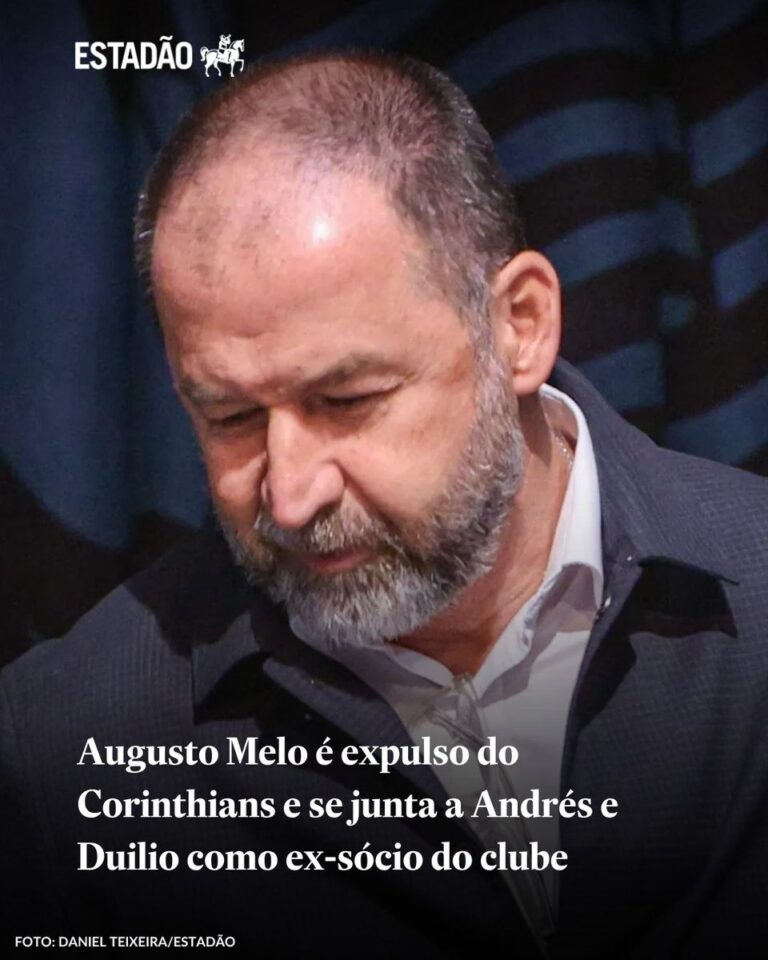 Augusto Melo é expulso do Corinthians