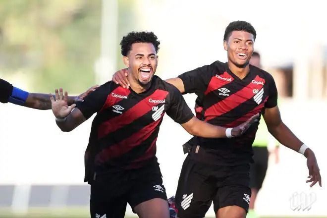 Cruzeiro sofre goleada para o Athletico-PR no Sub-20