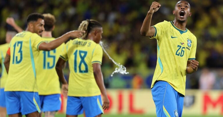 Rayan marca golaço e amplia vitória do Brasil