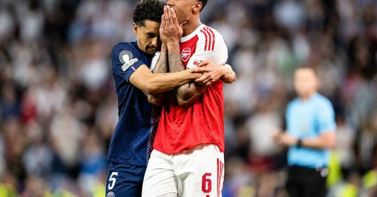 Seleção completa chega aos EUA nesta terça