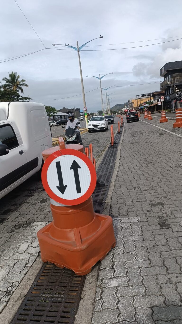 Trânsito muda na Avenida Iperoig por causa da Festa