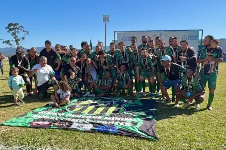 Perequê-Mirim conquista título da 3ª Divisão em Caraguatatuba