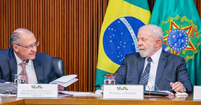 Lula convoca reunião sobre minerais críticos