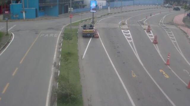 Travessia de Ilhabela enfrenta espera de 30 minutos
