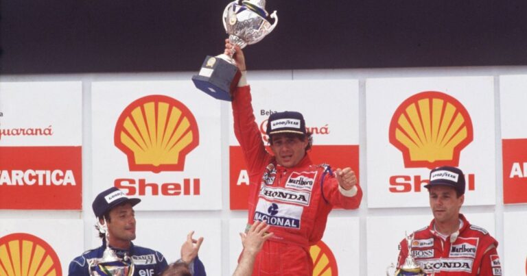 Ayrton Senna é reconhecido como herói da pátria