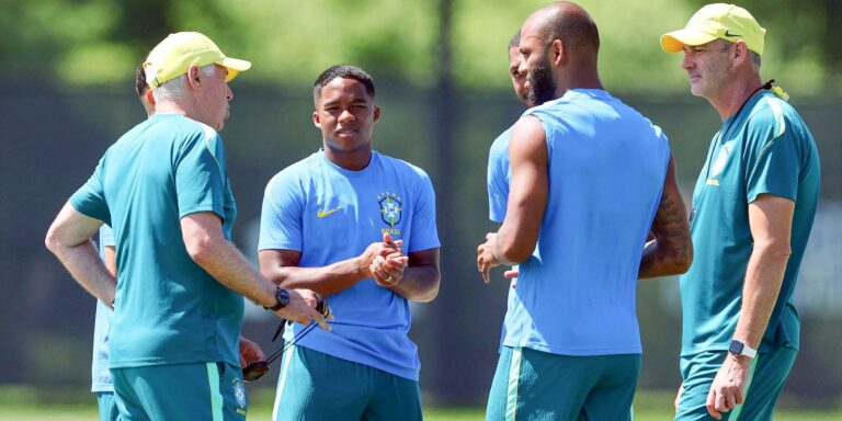 Brasil faz último treino antes da Noruega