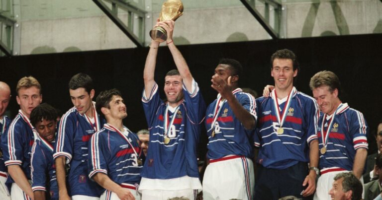 Gol de ouro decide França x Paraguai em 1998