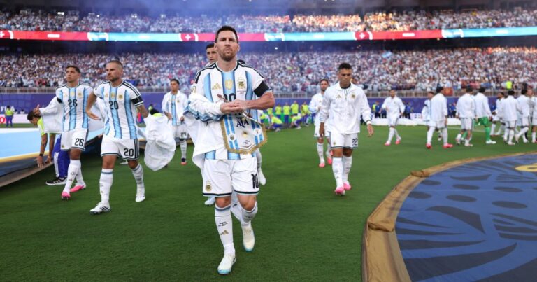 Argentina marca recorde ao vencer Suíça
