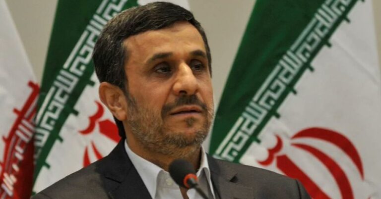 Ahmadinejad sob prisão domiciliar por suposto plano israelense