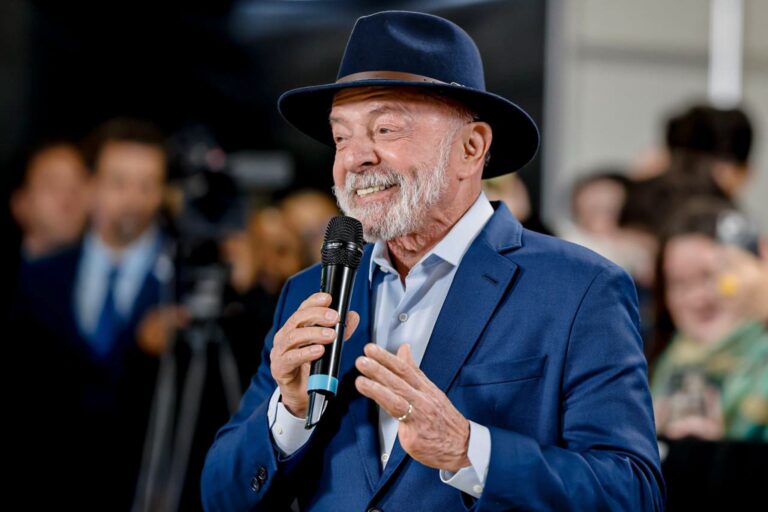 Aprovação de Lula chega a 48% com Desenrola