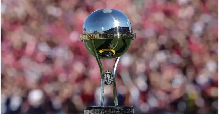 Copa Sul-Americana retorna com times brasileiros em campo