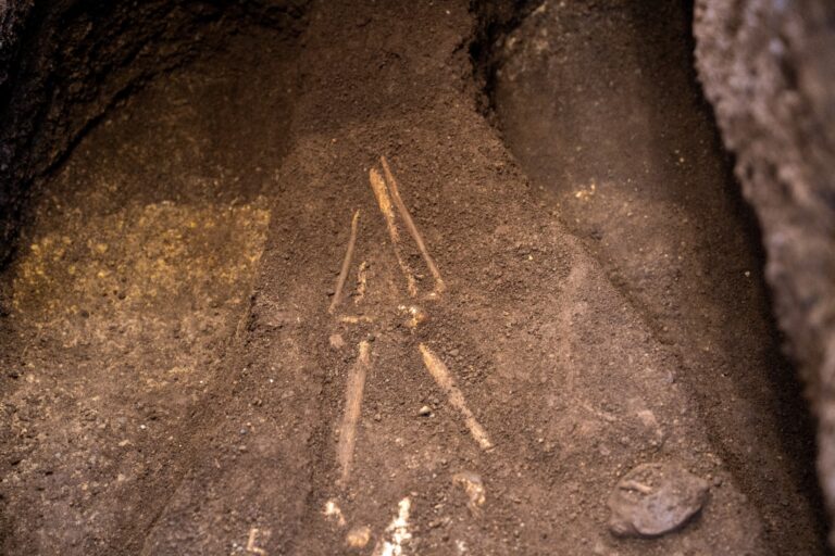 Ossada humana de 3 mil anos é descoberta