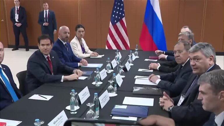 Rubio e Lavrov se reúnem em meio a conflitos
