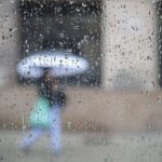 Frente fria traz chuva para o litoral de SP