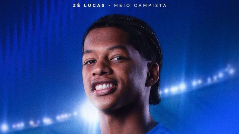 Cruzeiro anuncia contratação de Zé Lucas