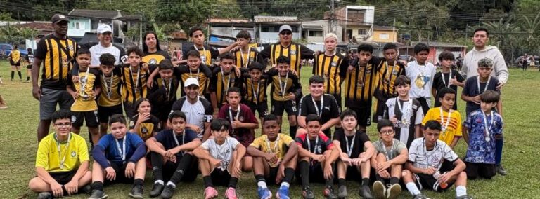Caraguatatuba promove festival de futebol de base