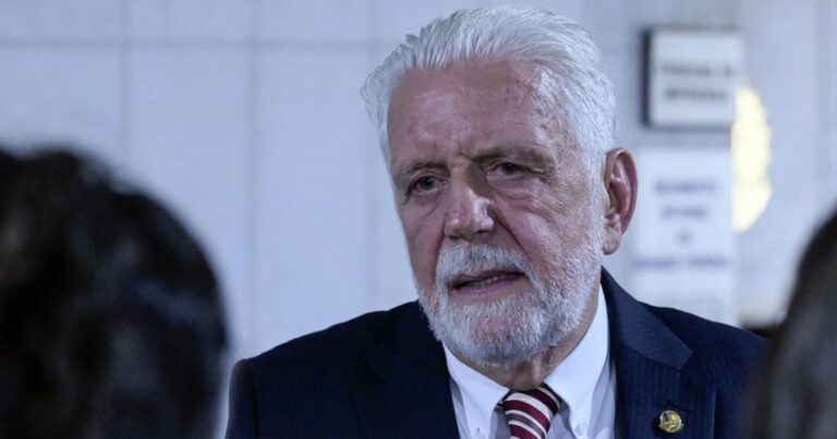 Jaques Wagner tem vínculos com Banco Master, aponta PF
