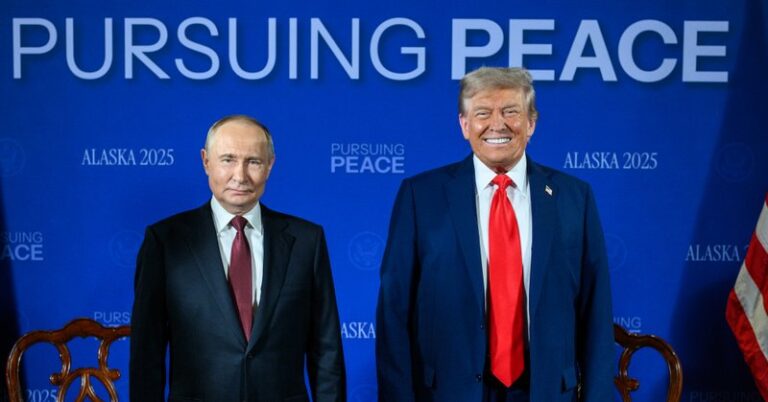 Trump oferece ajuda a acordo com Ucrânia