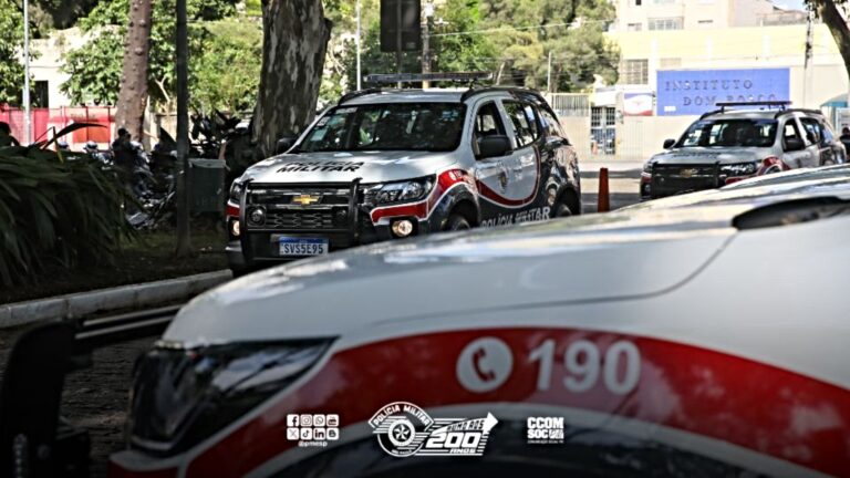 Polícia militar mata motociclista após tentativa de armar
