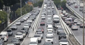 São Paulo registra 768 km de congestionamento na greve