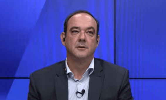 Roscoe defende impeachment de ministros do STF