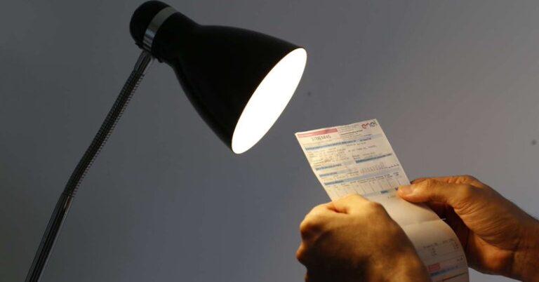 Conta de luz permanece mais cara em agosto