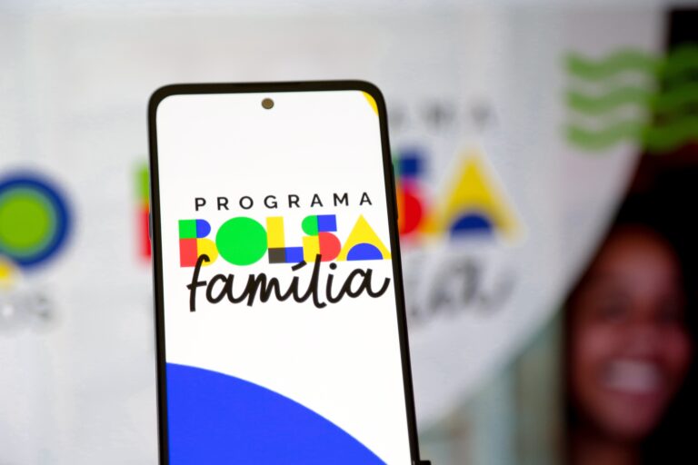 Caixa inicia pagamentos do Bolsa Família em agosto